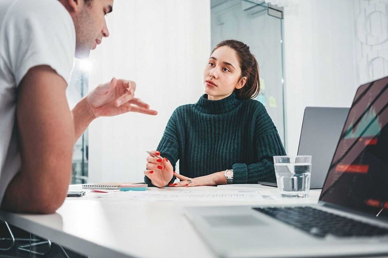 Almanca B1 konuşma becerileri – fikir beyan etme ve tartışma